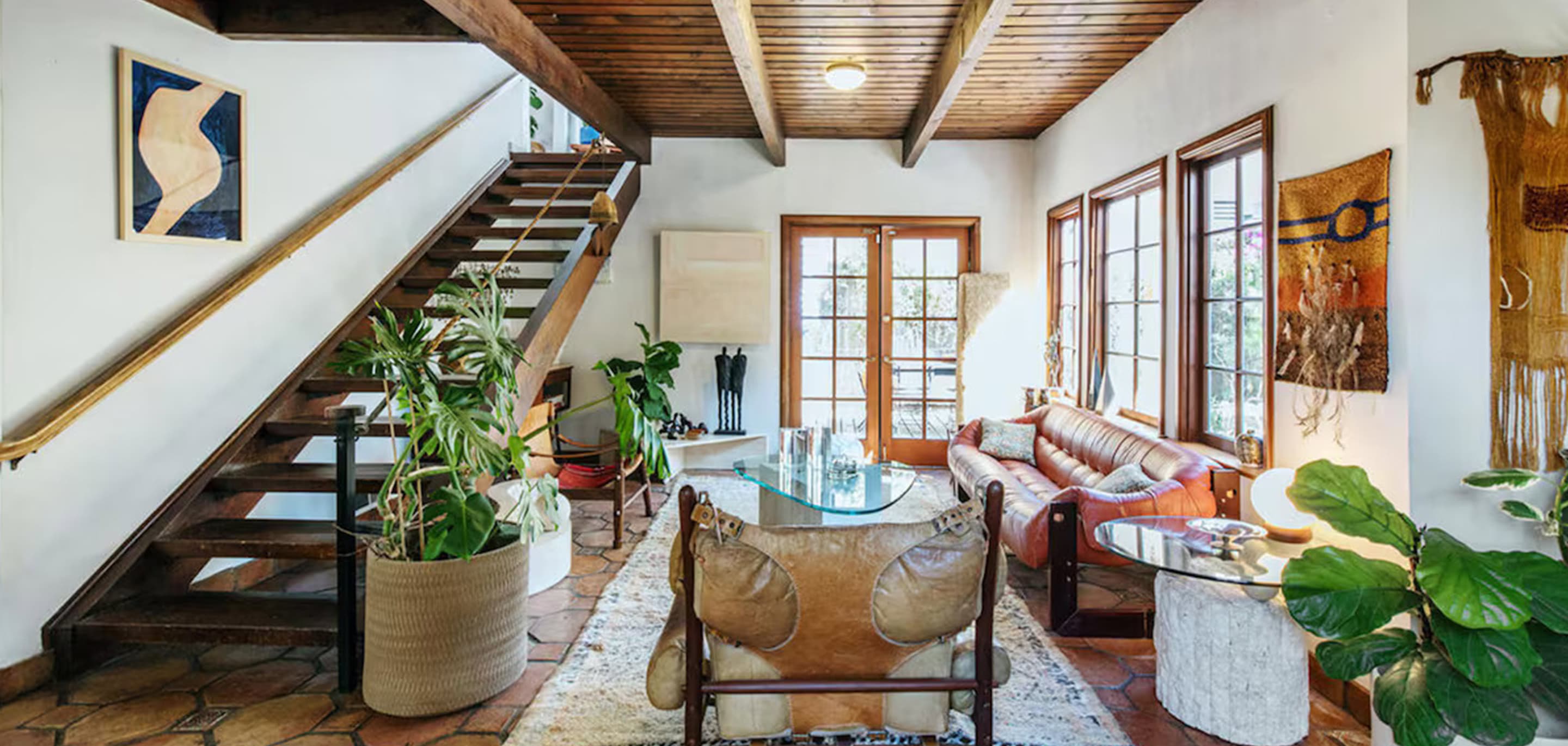 Top cheap and affordable vacation stay rentals with inn options, availability checks, and fast booking