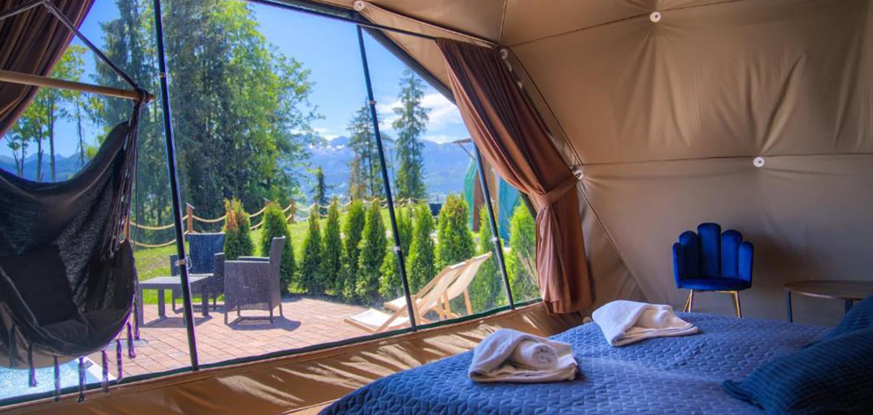 Comfy and affordable glamp camping with glamping pods and glamping sites booking, quick availability checks, and fast booking