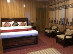 Deluxe double room with comfortable bed in Skardu, Hotel Blangsa Indus View room with natural light