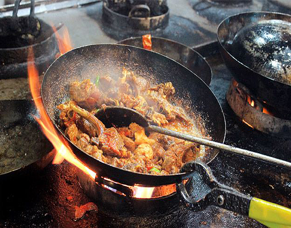 cuisine of peshawar, peshawar food, peshawari khaana