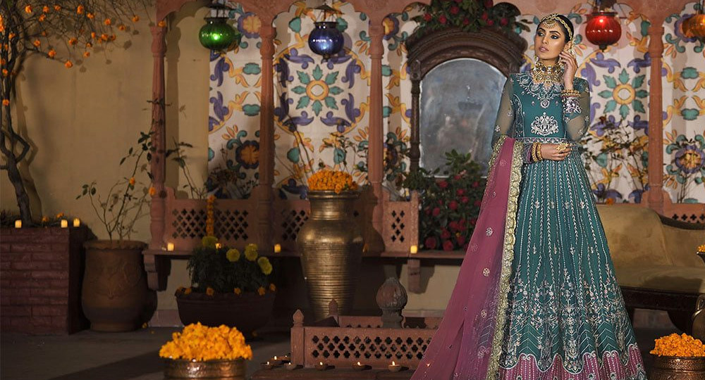 Asim Jofa's 'Rasm', mehndi dress, bridal dress, red bridal, bridal lehnga