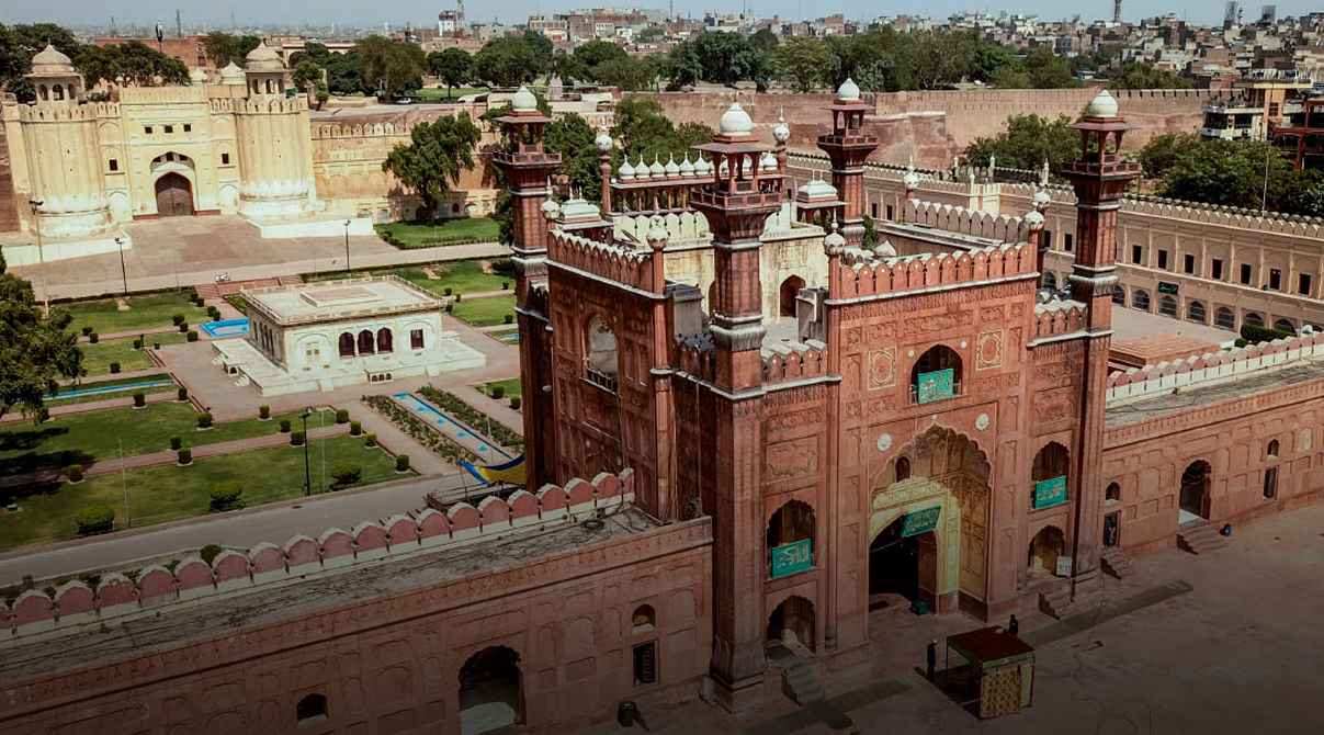 Lahore Fort, Sheesh Mahal, Alamgiri Gate